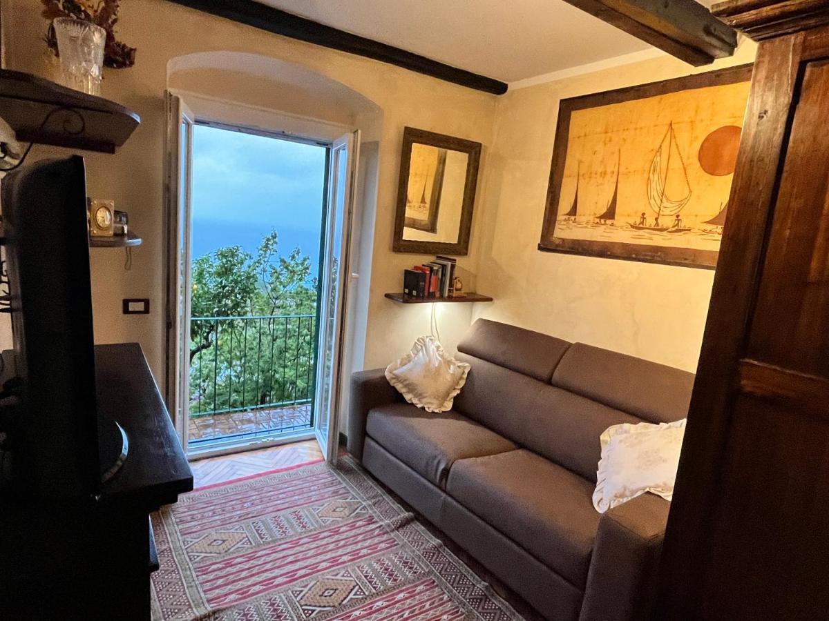 Salotto Sul Mare Bed & Breakfast Genoa Luaran gambar
